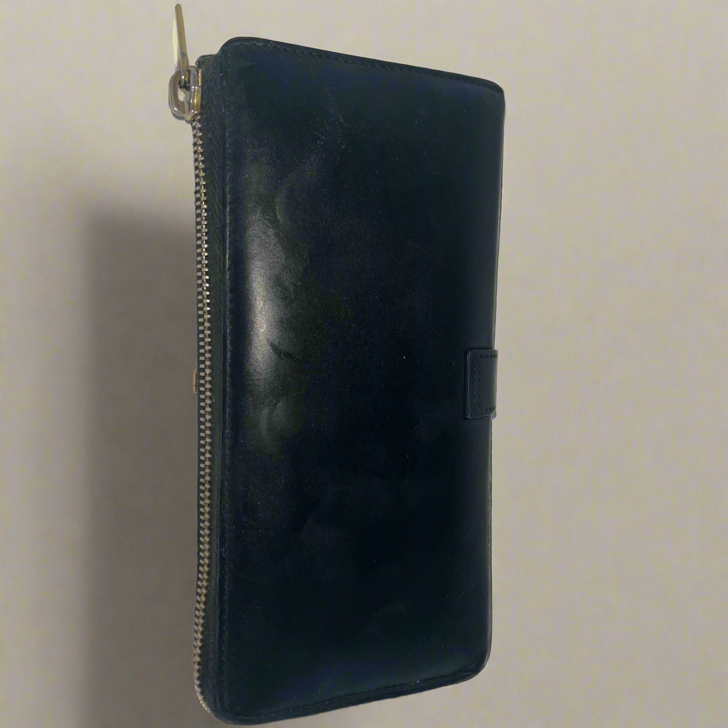 Saint Laurent Black Leather Chyc Zip Around Wallet
