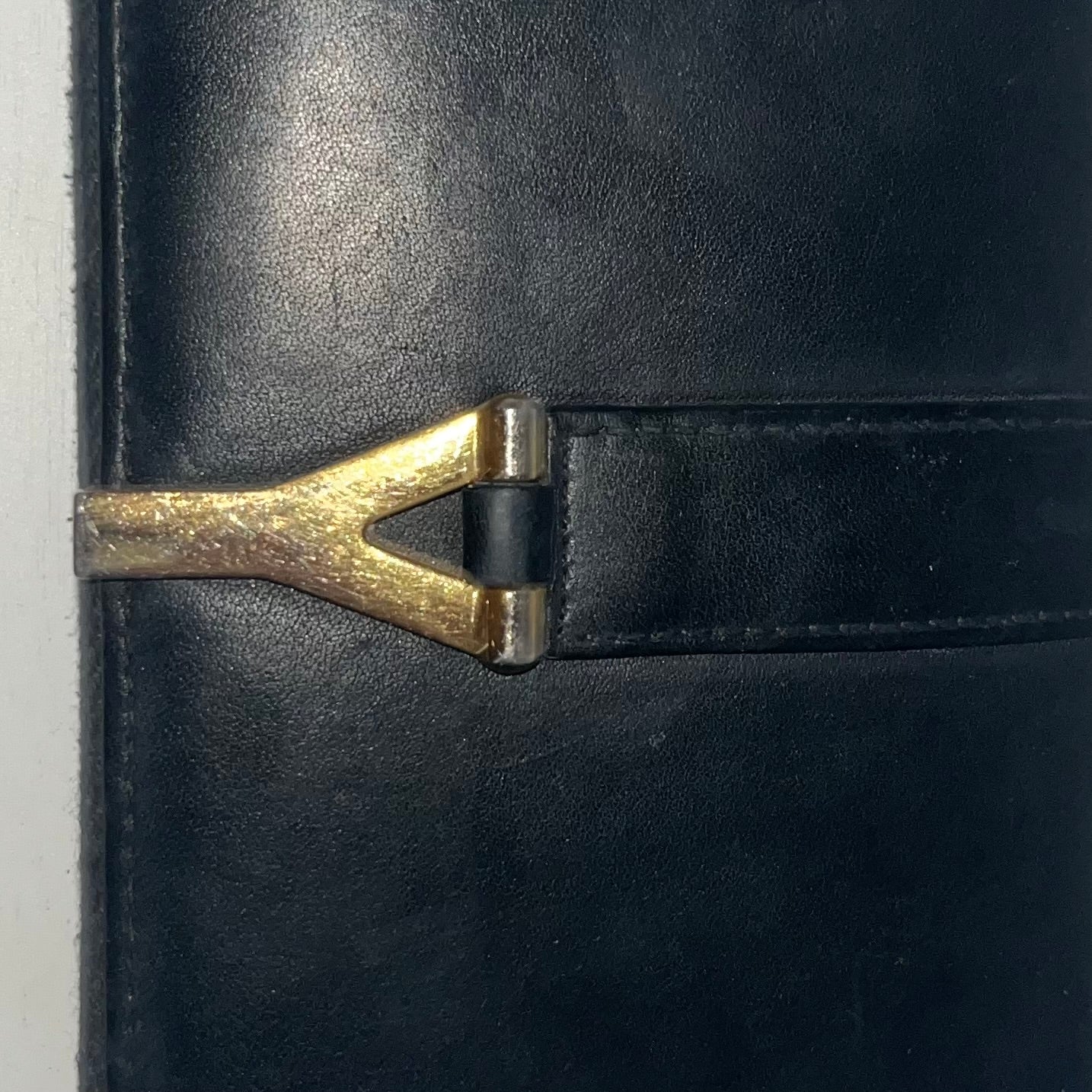 Saint Laurent Black Leather Chyc Zip Around Wallet