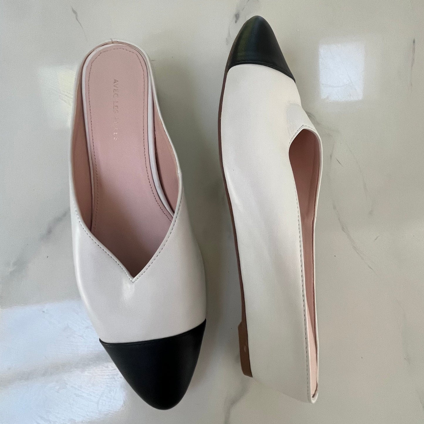 Avec Les Filles Ivory & Black Wedge Mules - 38