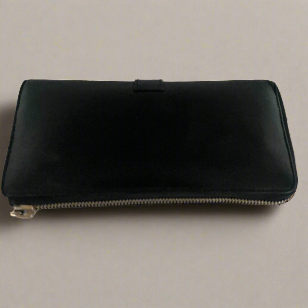 Saint Laurent Black Leather Chyc Zip Around Wallet