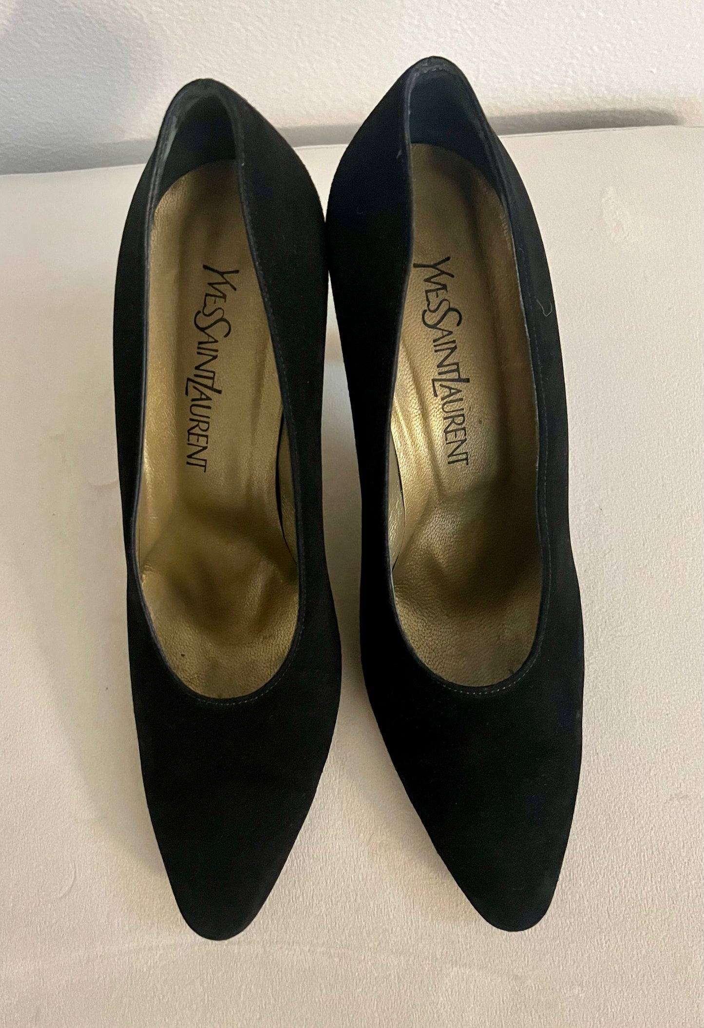 Vintage Yves Saint Laurent Black Suede Pump in box - Size 8.5