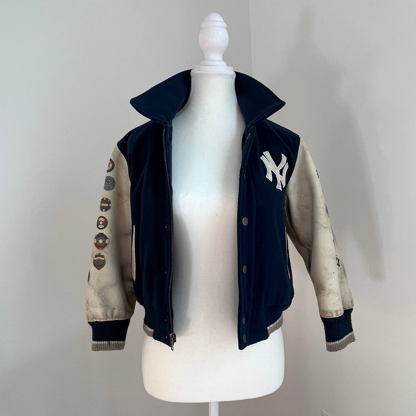 Vintage New York Yankees World Series Championship Jacket (2000) – Small
