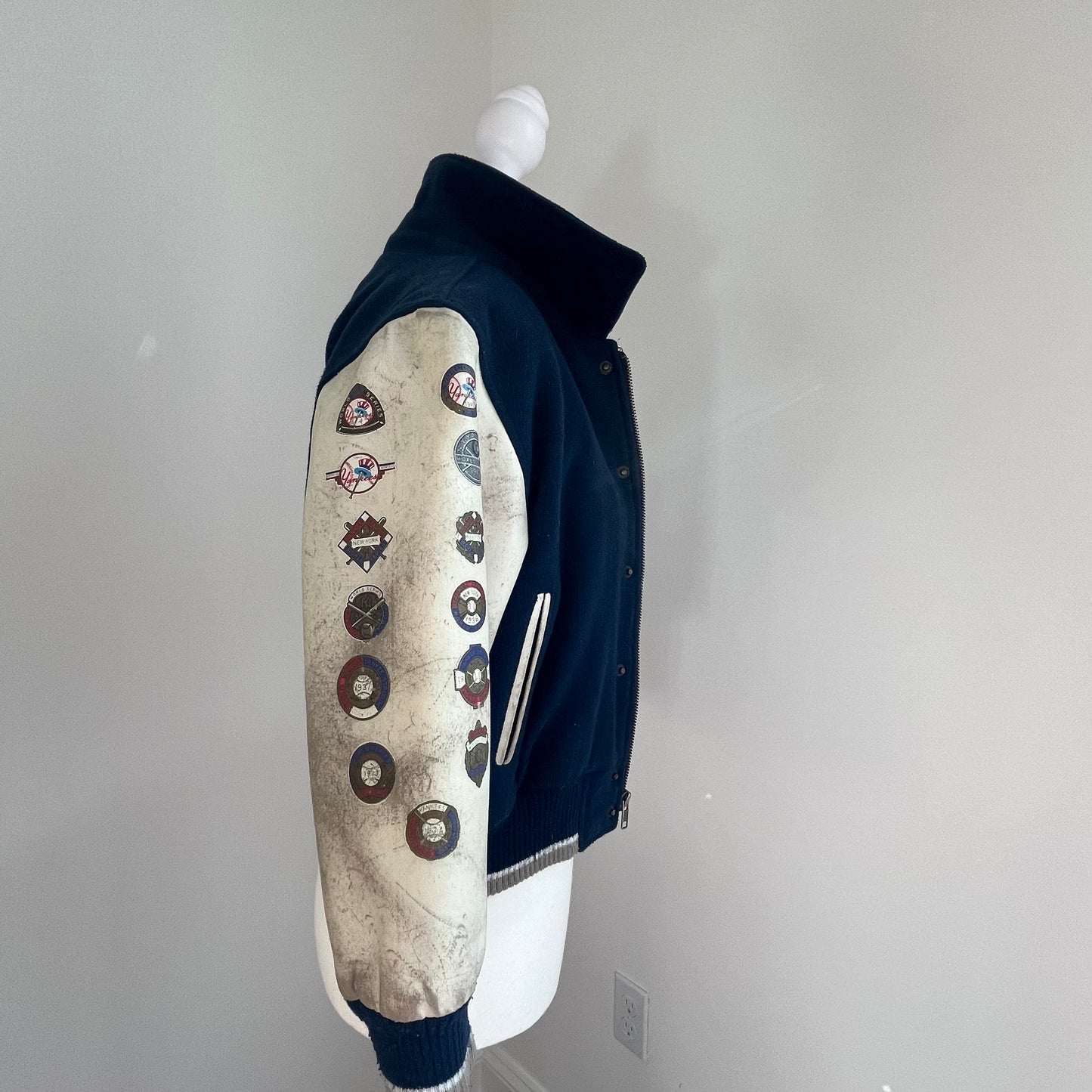 Vintage New York Yankees World Series Championship Jacket (2000) – Small