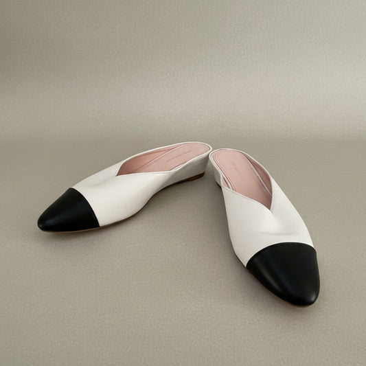 Avec Les Filles Ivory & Black Wedge Mules - 38