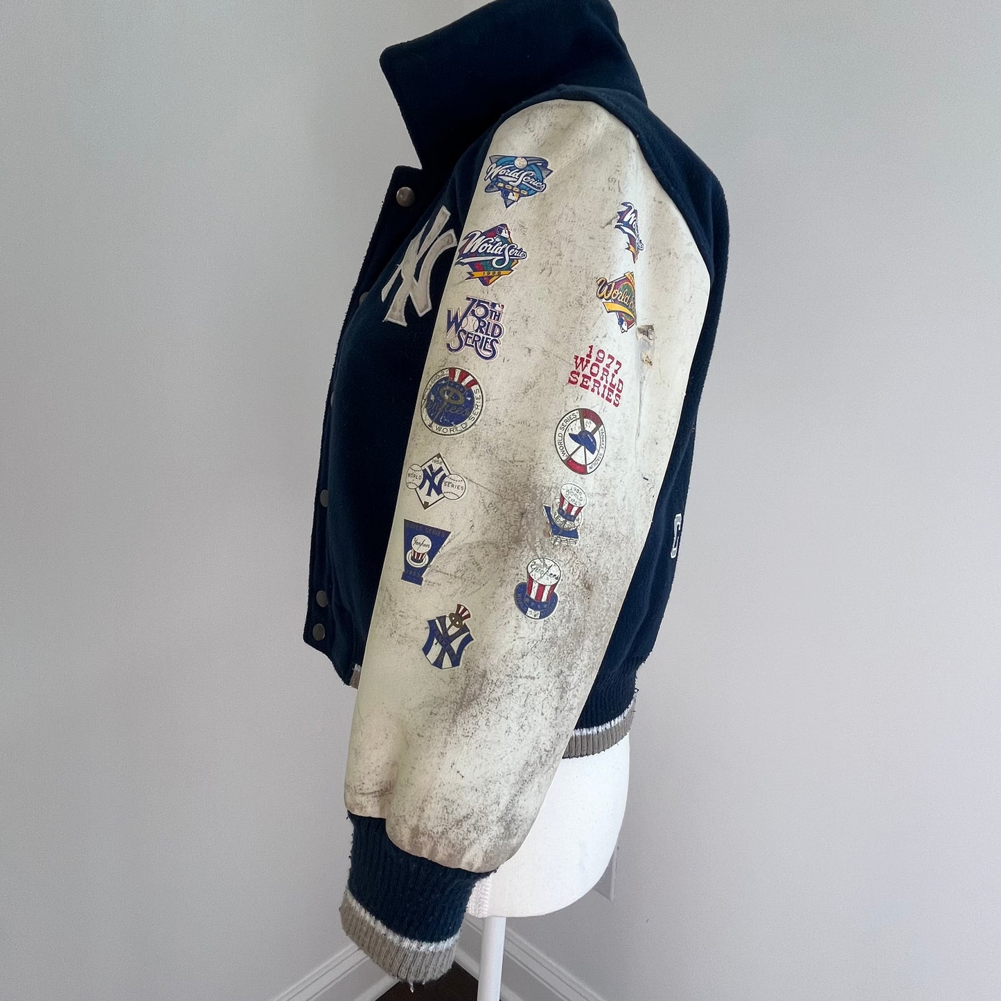 Vintage New York Yankees World Series Championship Jacket (2000) – Small
