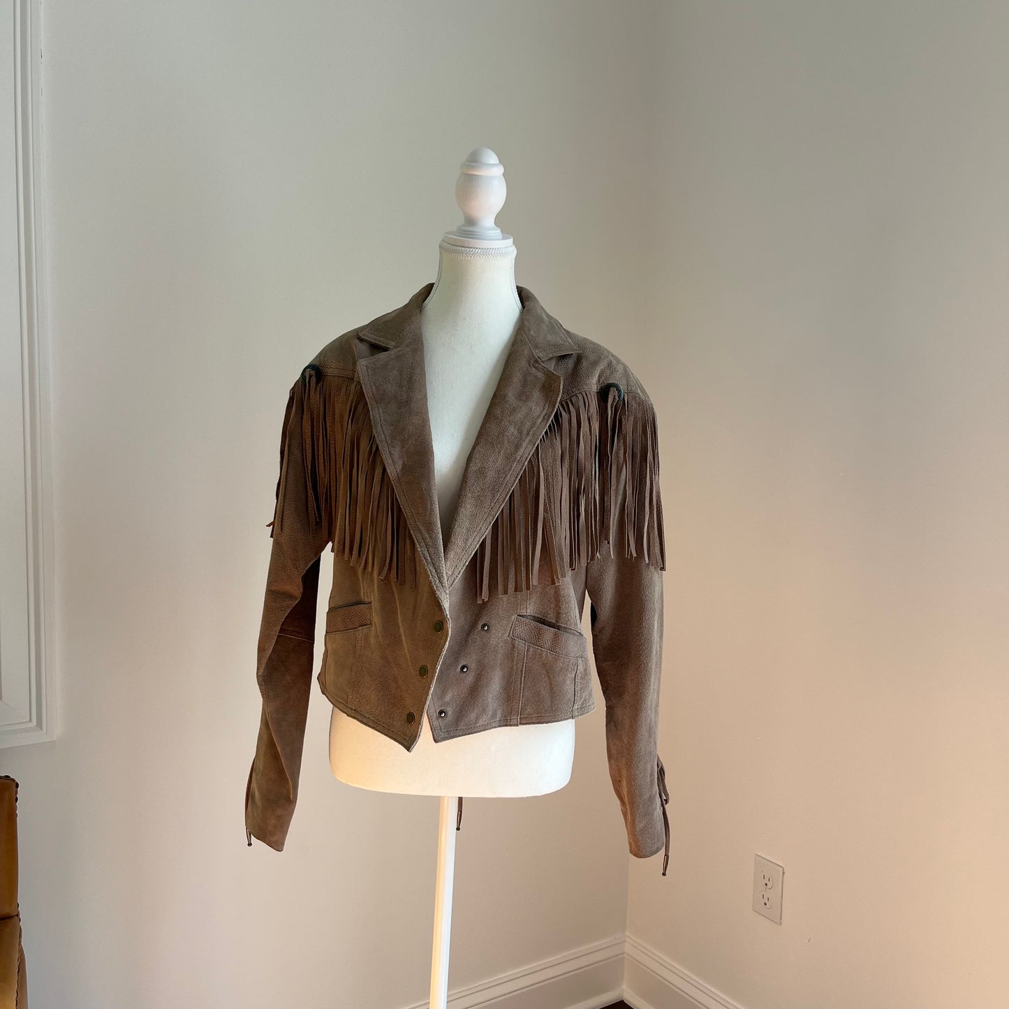 Vintage Tan Suede Western Fringe Jacket - Size Large