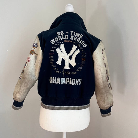 Vintage New York Yankees World Series Championship Jacket (2000) – Small