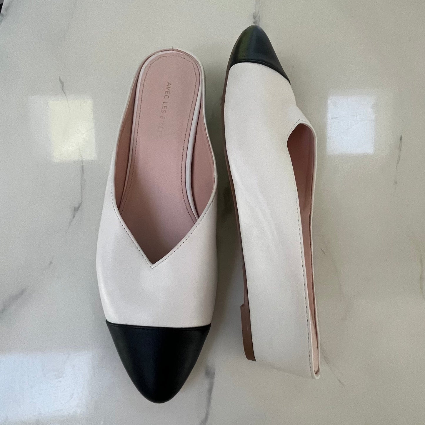 Avec Les Filles Ivory & Black Wedge Mules - 38