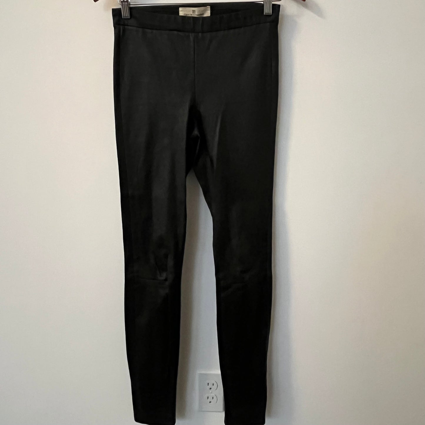Dakota Collective 100% Leather Skinny Elastic Waist Leggings - Size 0
