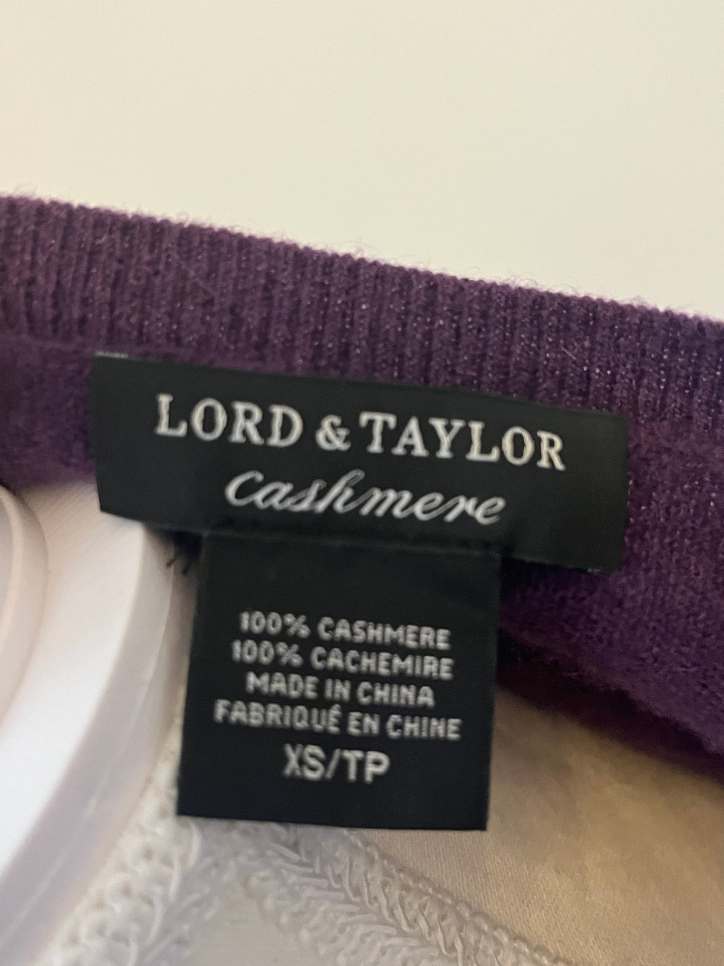 Lord & Taylor Cashmere Purple Ombré V-Neck Sweater - Size XS