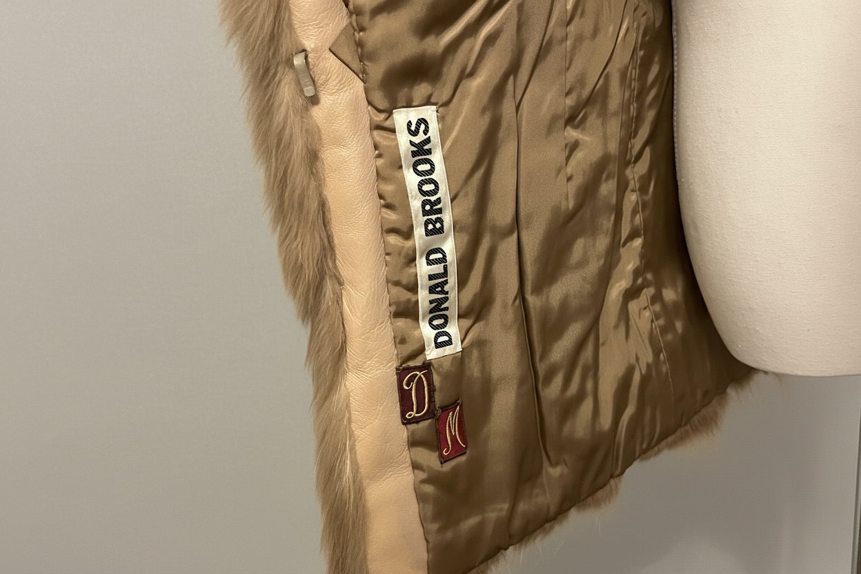 Women’s Vintage Donald Brooks Coyote Fur Coat - Small