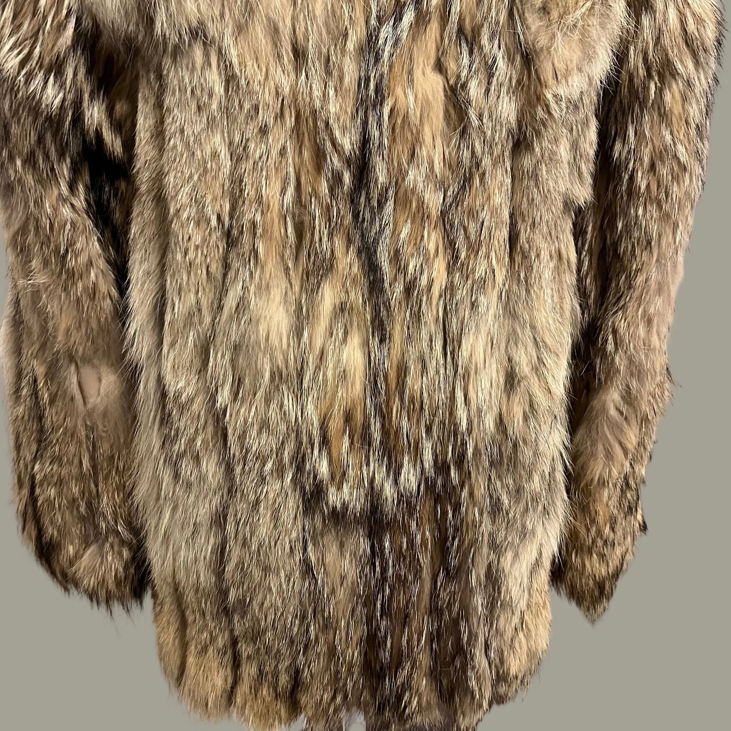 Women’s Vintage Donald Brooks Coyote Fur Coat - Small