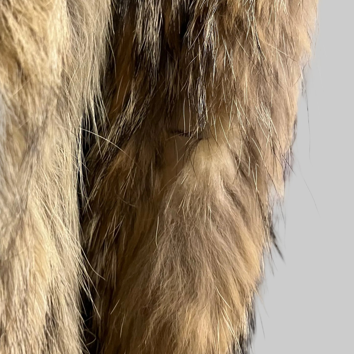 Women’s Vintage Donald Brooks Coyote Fur Coat - Small
