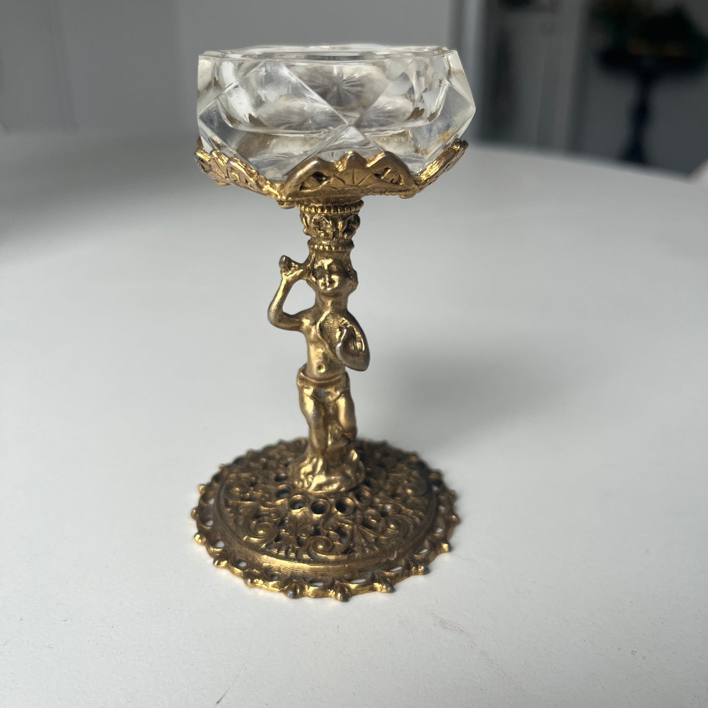 Vintage DAR GLO NY Cherub Pedestal Salt Cellar