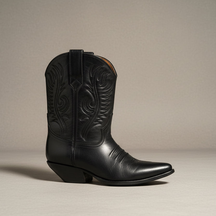 Vintage 90’s Guess by Georges Marciano Black Leather Western Boots - size 8/7.5
