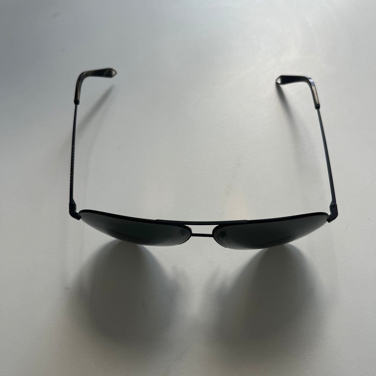 Victoria Beckham Black Aviator Sunglasses VBS98 C26 – Black
