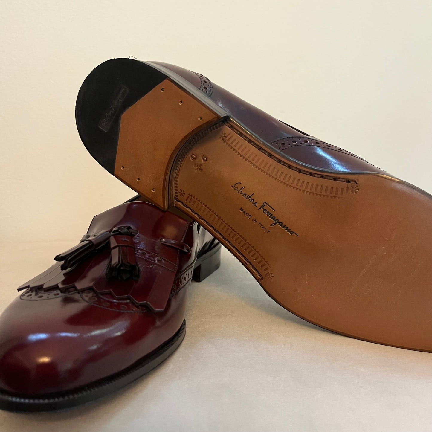 Salvatore Ferragamo Men’s Burgundy Leather Lucas Loafers - Size 9.5 - Never Worn | New in Box